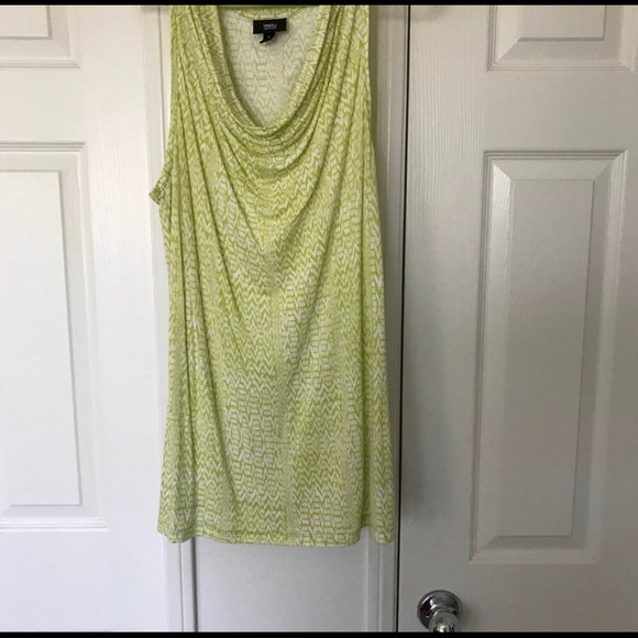 Cute Top - Picture 3 of 6